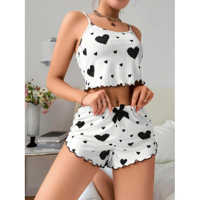MARSiLYAN- Pamuklu Beyaz Üstüne Siyah Kalp Desen Fitilli Askılı Şortlu Pijama Takımı