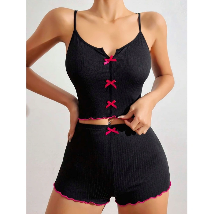 MARSiLYAN- Pamuklu Siyah Üstüne Pembe Kurdelalı Fitilli Askılı Şortlu Pijama Takımı