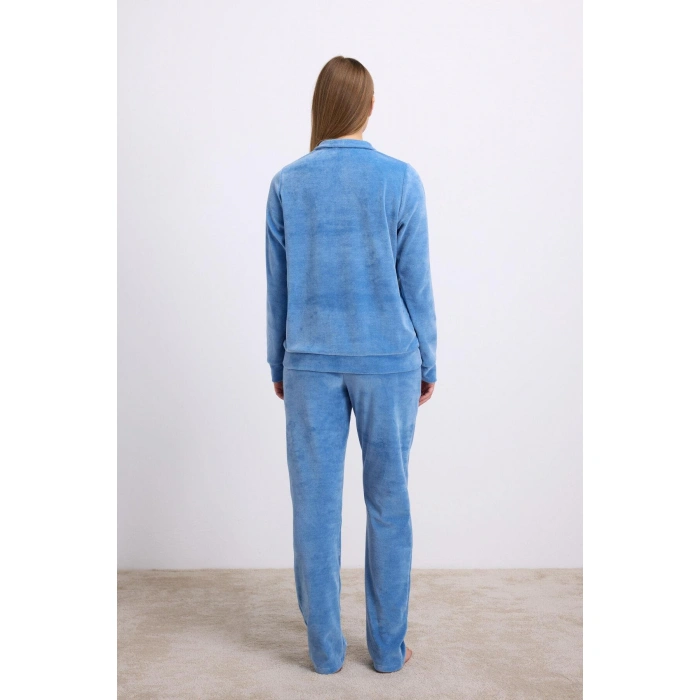 Uzun Kollu Fermuarlı Kadife Sweatshirt Ve Pantolon Pijama Takımı