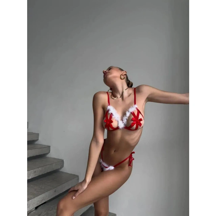 MARSiLYAN- Yılbaşı Özel Tasarım Kırmızı Tüy İşlemeli Fantezi Sütyen String Takımı