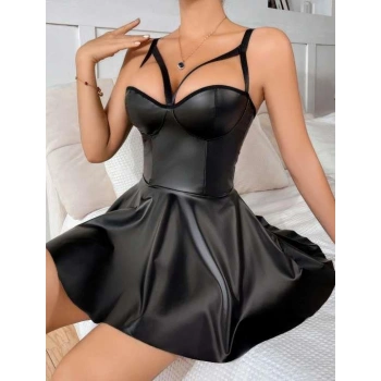 MARSiLYAN- Siyah Etekli Pileli Göğüs Detaylı Fantezi Deri Elbise