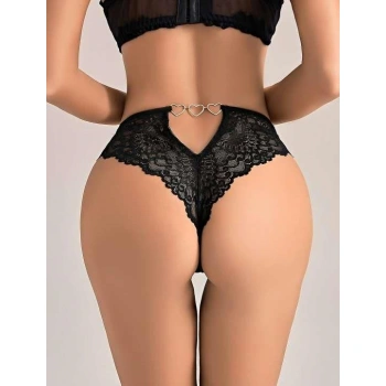 Siyah Dantel İşlemeli Arkası Kalp Detaylı Fantezi String Tanga