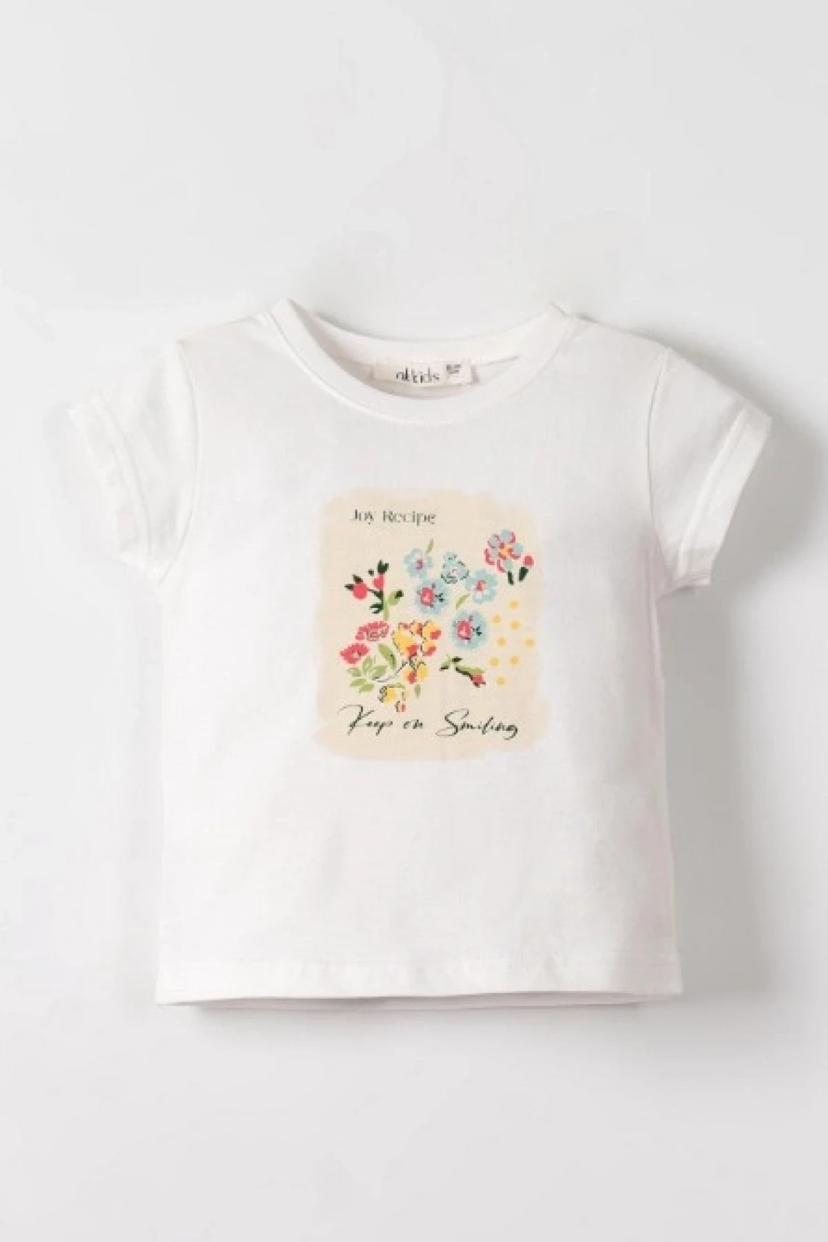 Nk Smiling Tshirt 31600 Ekru Mavi