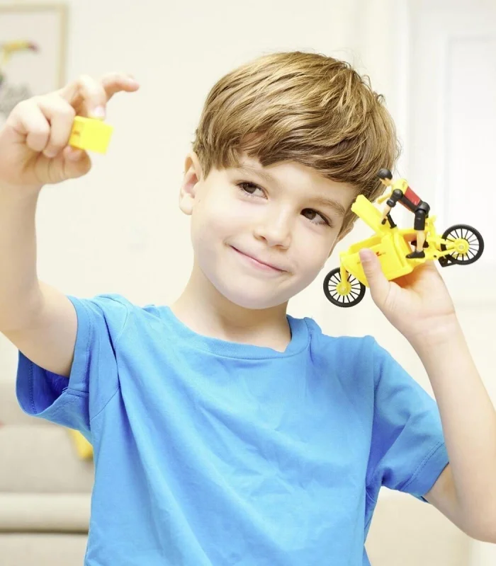 203747020 Dickie DHL Delivery Setfreewheel Delivery vehicle packaging statio