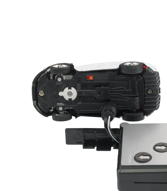 23559 Revell RC Mini Polis Arabası