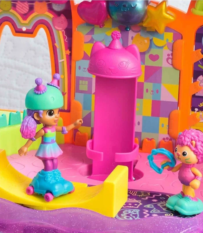 69755 SUN-SPM-FİGÜR OYUN SET GABBY S DOLLHOUSE ÇATI KATI PATEN PARTİSİ