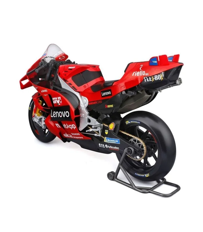 MAY 32245 1 6 Ducati Lenovo GP Racing Model Motosiklet
