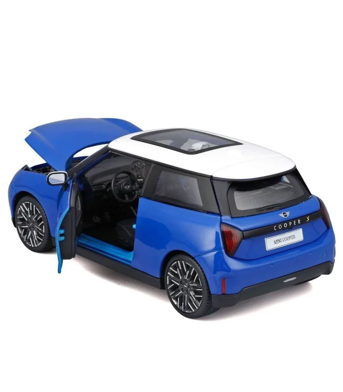 MAY 32926 1 24 Mini Cooper SE J01