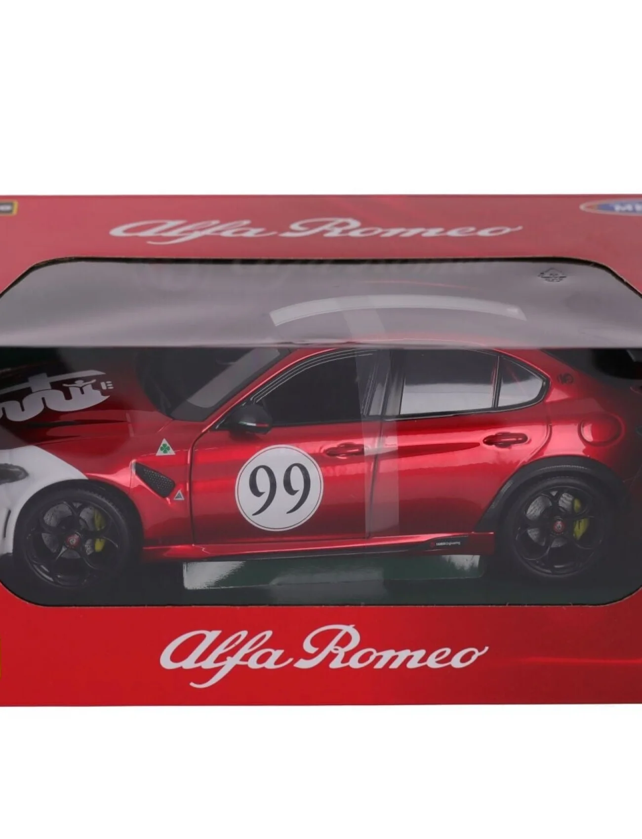 11049 SUN-BUR-1 18 A ALFA ROMEO GIULIA GTAM 2A
