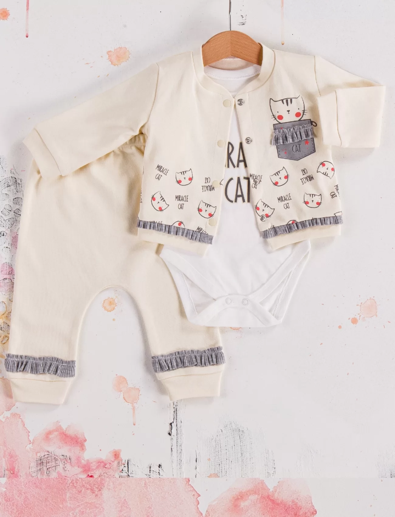 3-9 Ay Kız Bebek Alt&Üst Takımı Kedi 3lü Hırkalı Krem