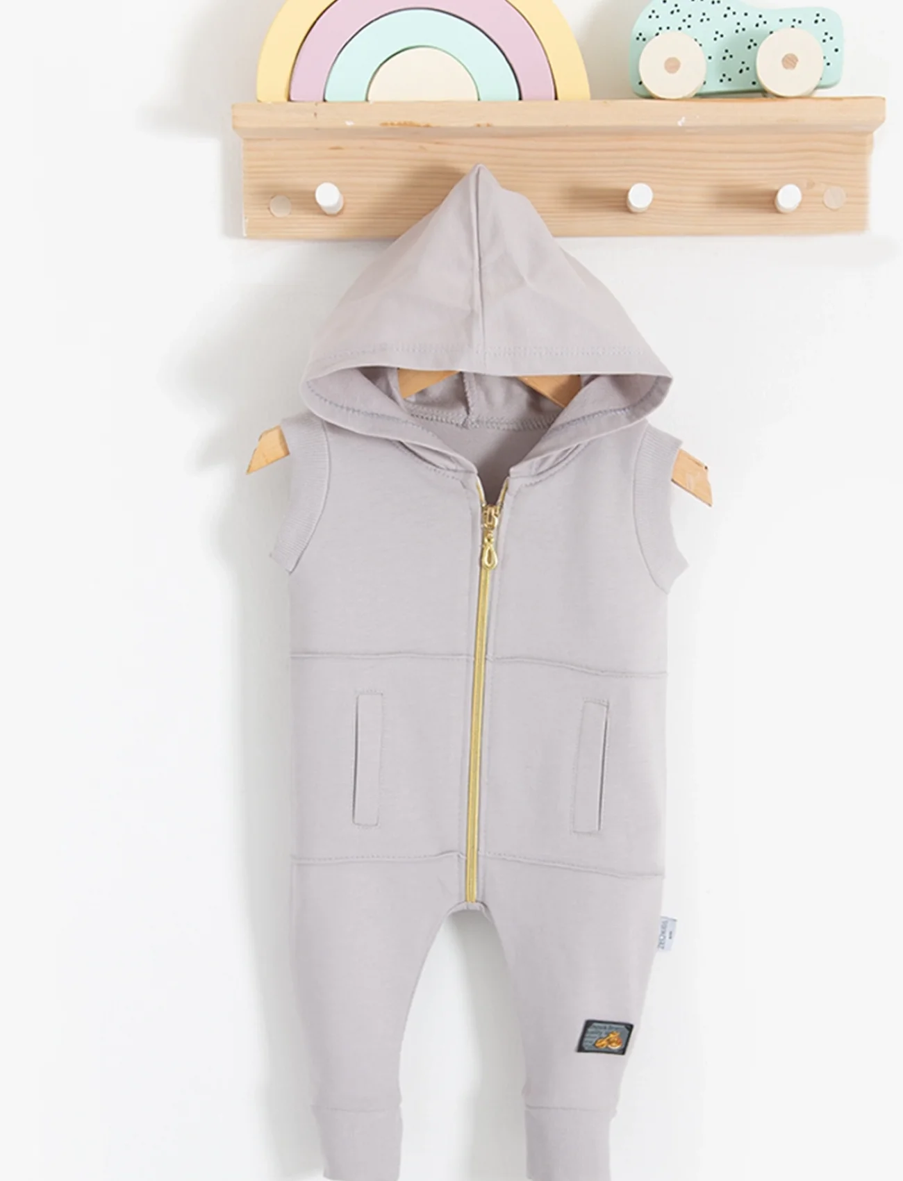 Cepli Kısa Kol Fermuarlı % 100 Pamuk Erkek Bebek Tulumu