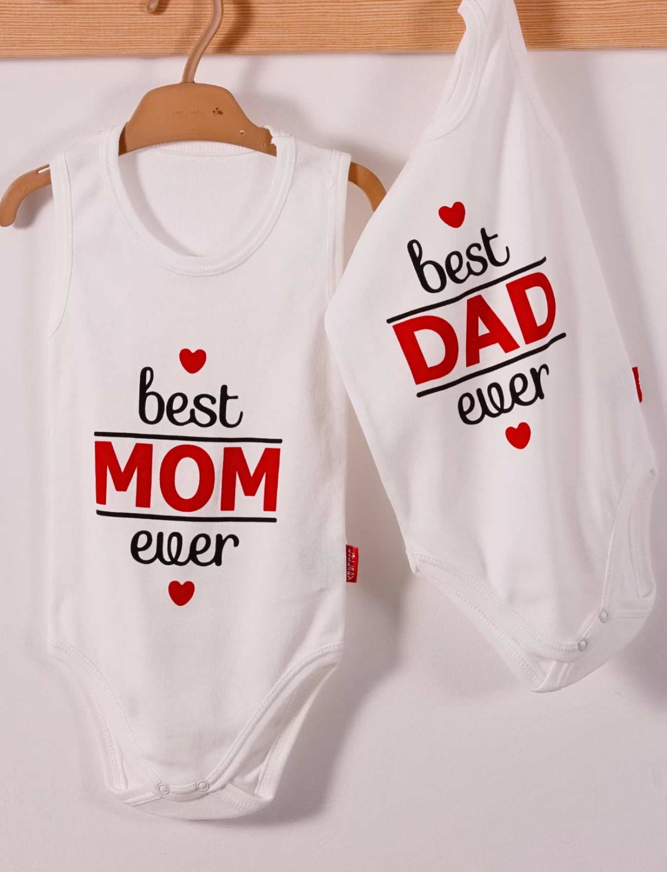 Yeni Doğan 3-12 Ay Best Mom ve Dad Askılı Unisex Body Beyaz