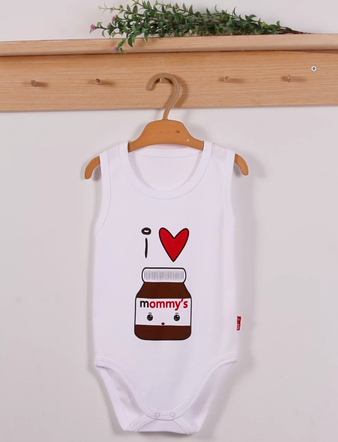 Yeni Doğan 3-12 Ay Mommys Çikolata Askılı Unisex Body Beyaz