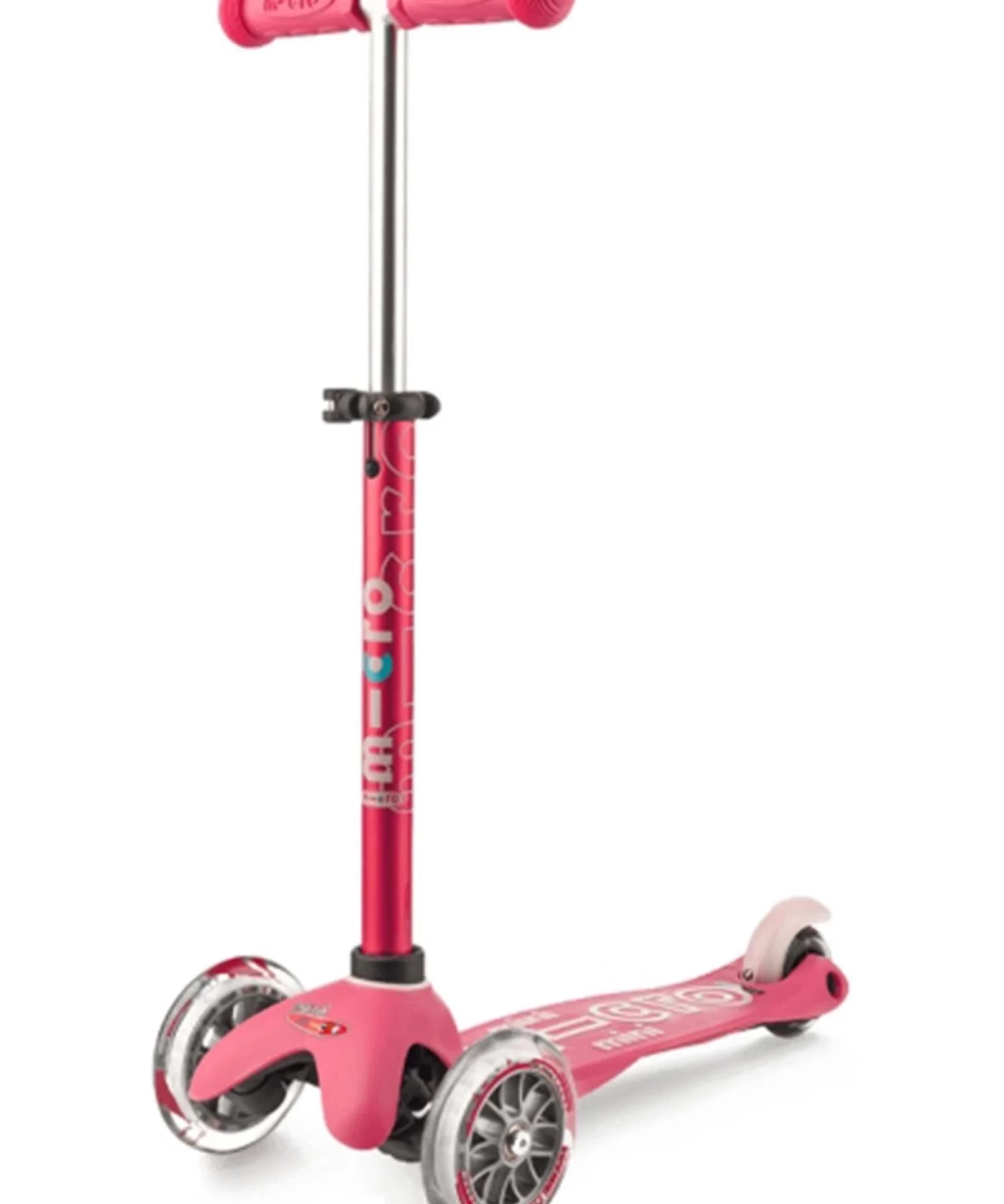 Micro Mini Deluxe Scooter Pink