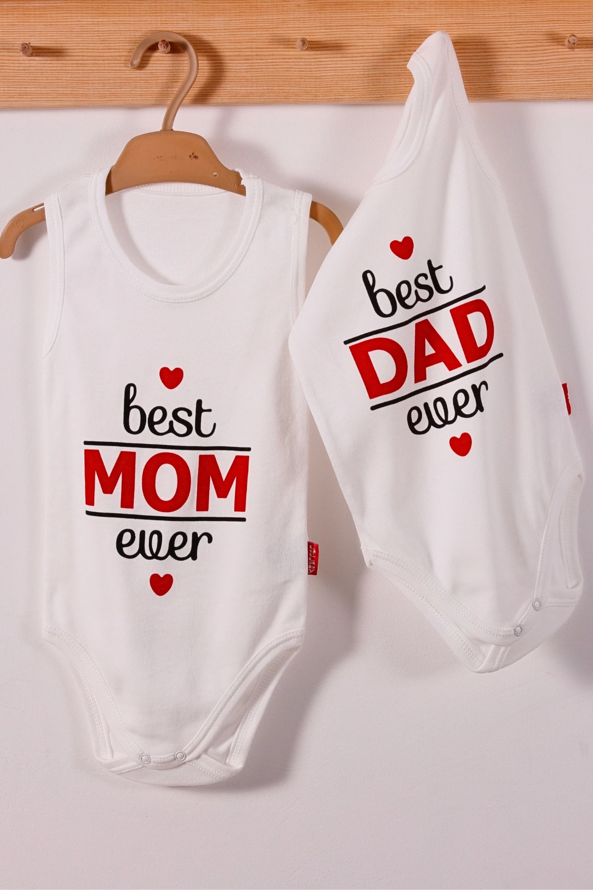 Yeni Doğan 3-12 Ay Best Mom ve Dad Askılı Unisex Body Beyaz