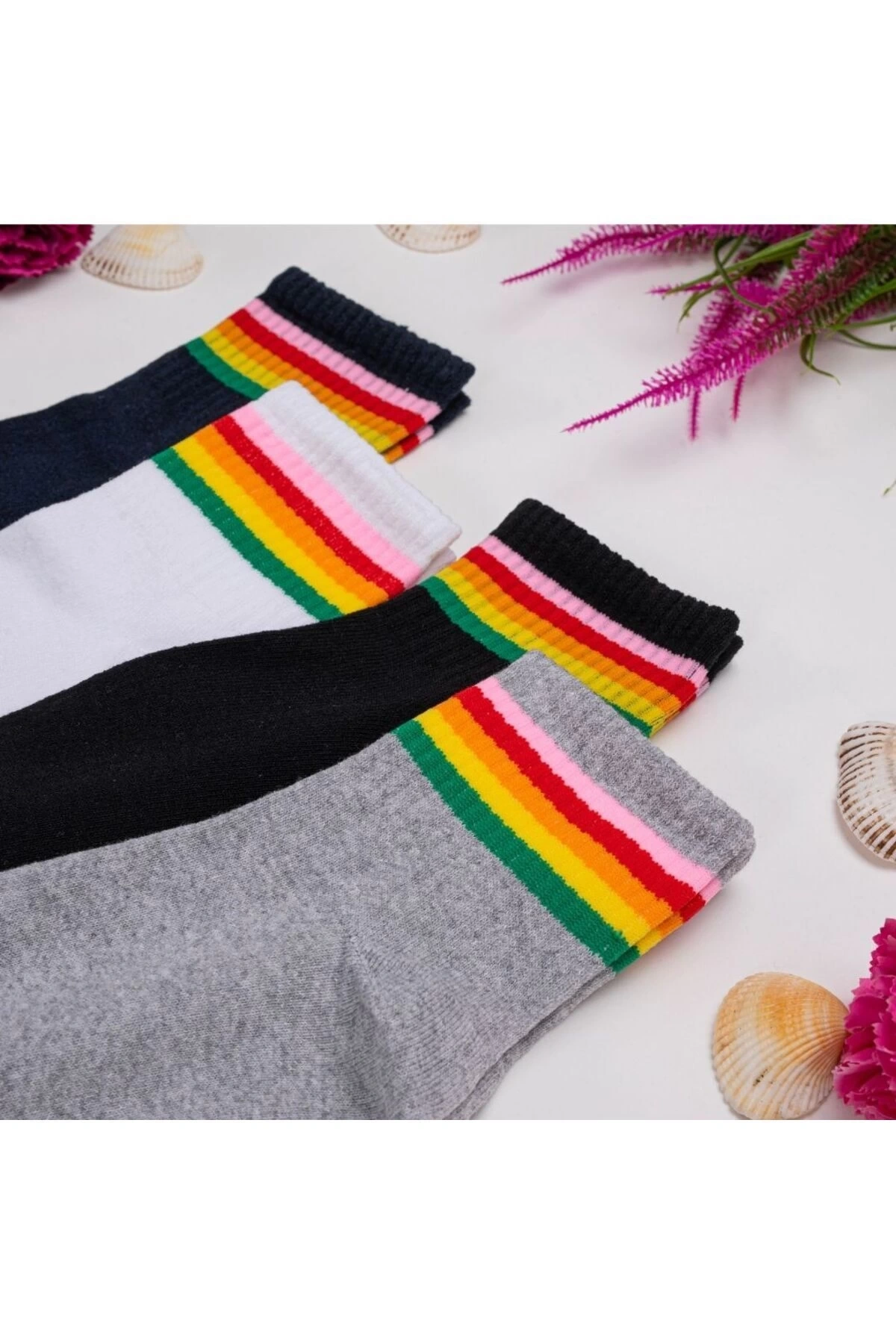 4lü Gökkuşağı Desenli Çorap