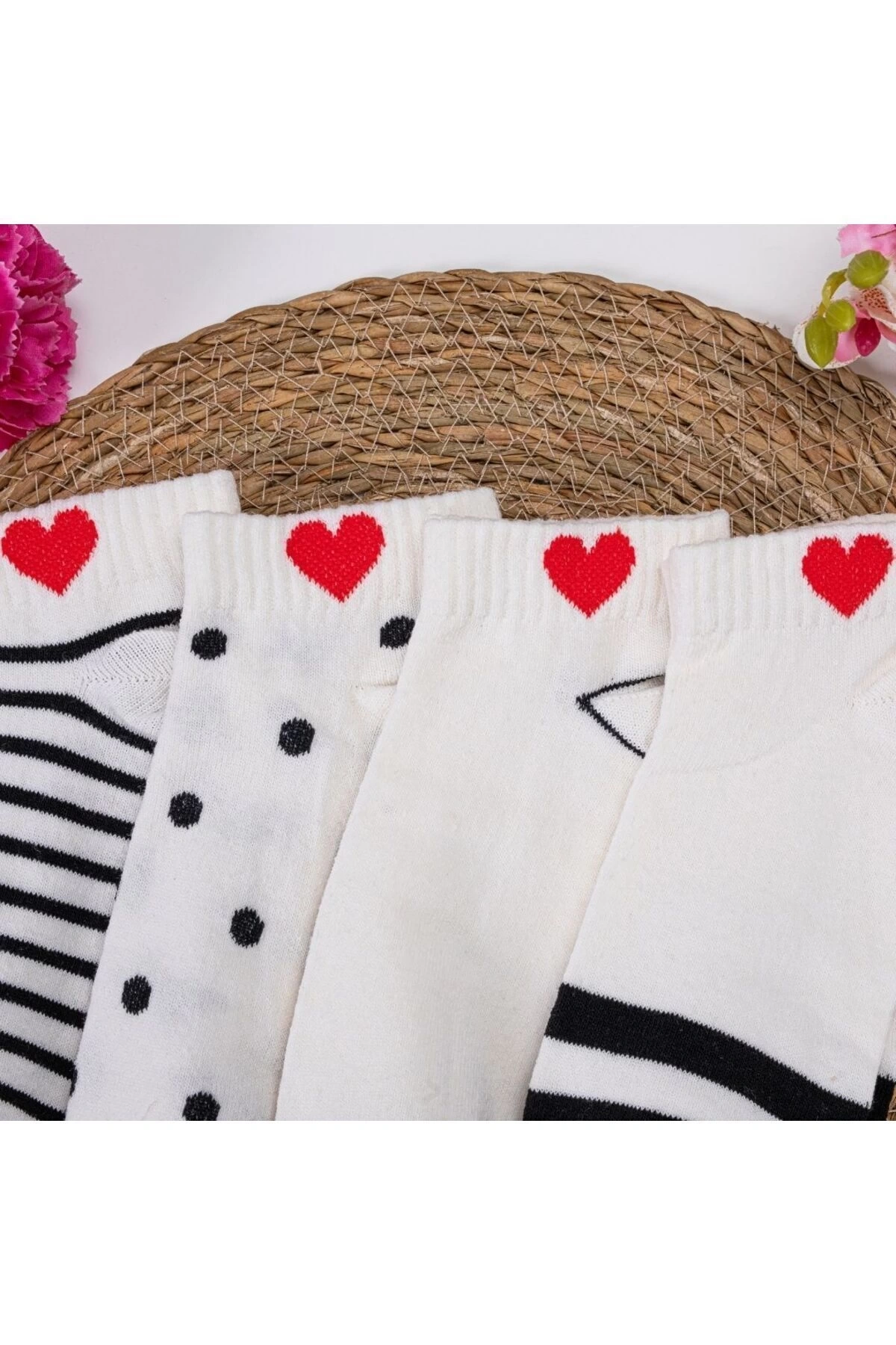4lü Kalp Desenli Kısa Çorap