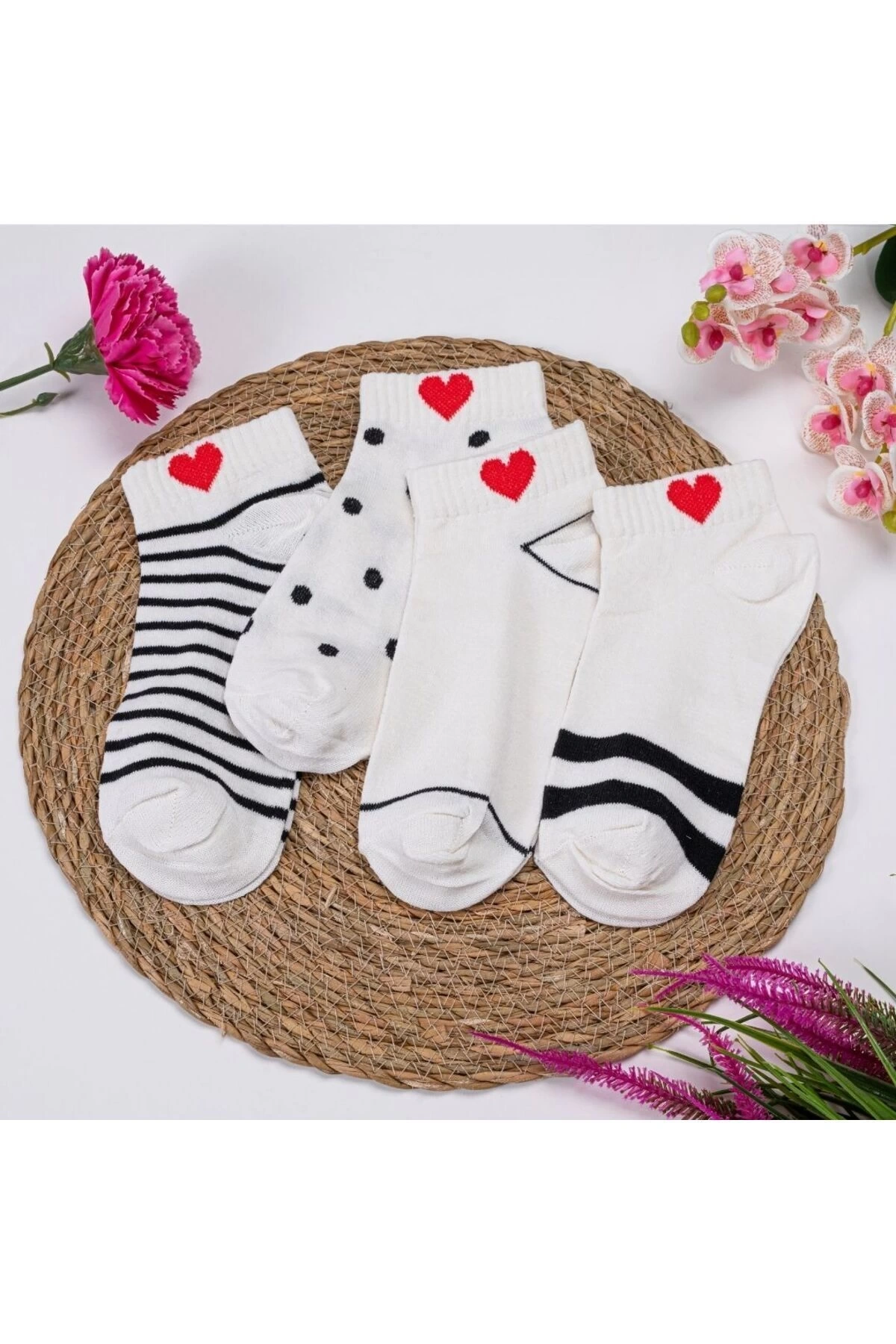 4lü Kalp Desenli Kısa Çorap