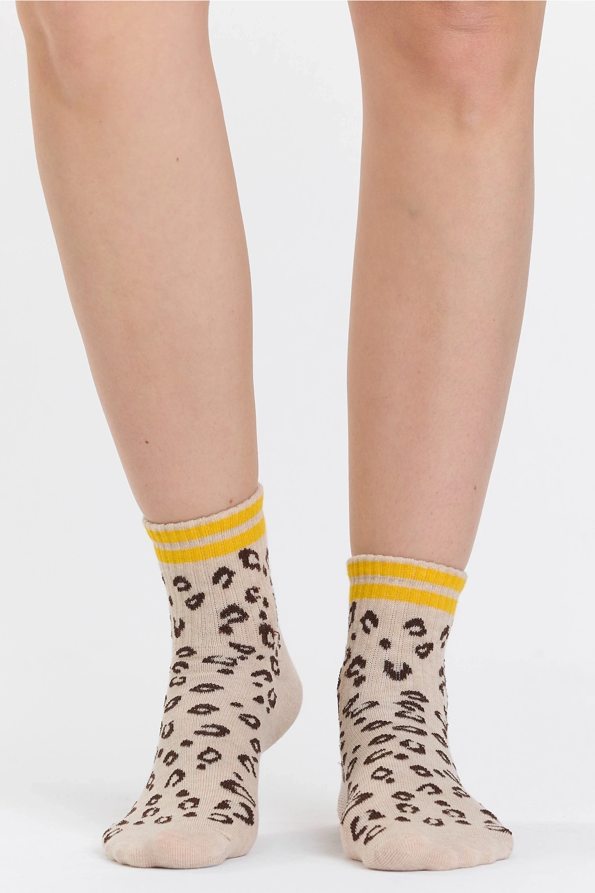 4Lü Leopar Desenli Kolej Çorap Seti