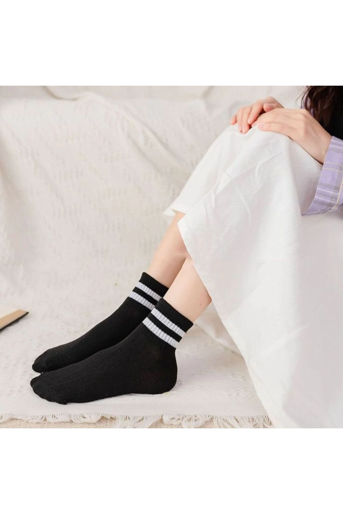 5li Çember Desenli Siyah Çorap