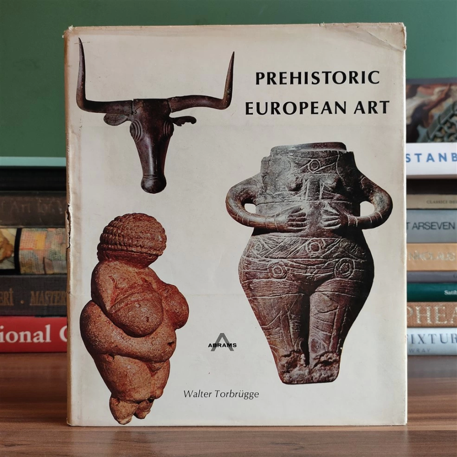 Prehistoric European Art (Prestij Baskı)