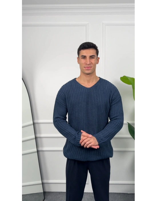 Kalın İndigo Örme Triko Kazak