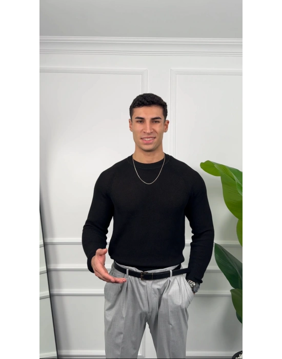 Omuz Detay Siyah Slim Fit Kazak