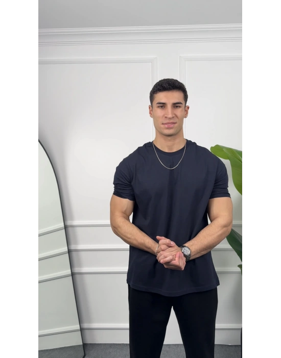 Oversize Lacivert Kollar Dar Kesim T-Shirt