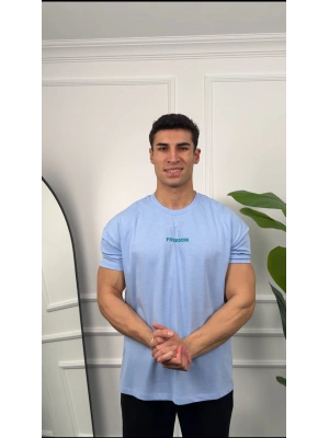 Oversize Bebe Mavisi Freedom Baskılı Kollar Dar Kesim T-Shirt