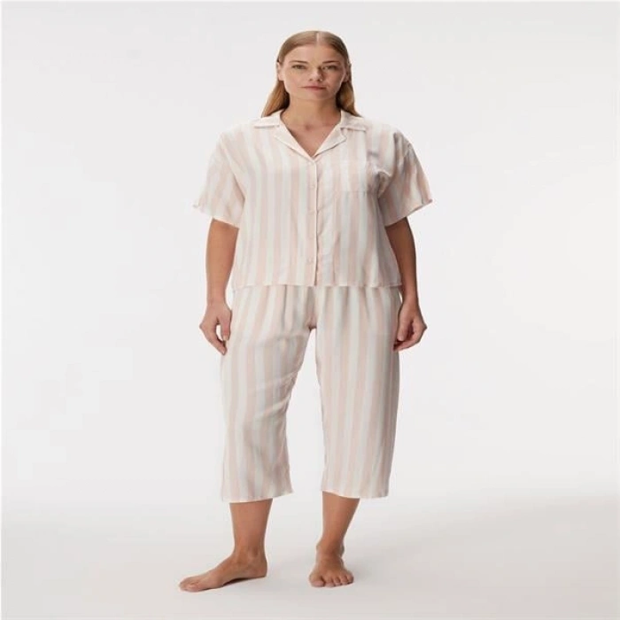 Vipmarketim Kadın Kısa Kol Gömlek Ve Kapri Pantolon Takım (kod:11406)