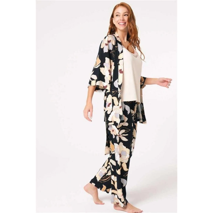 VipMarketim Anıl İp Askılı V Yaka Viskon Çiçek Desenli Kışlık Örme Normal Bel Bağlamalı Dantel Detaylı Pijama Takımı Sabahlık (Kod:5796)
