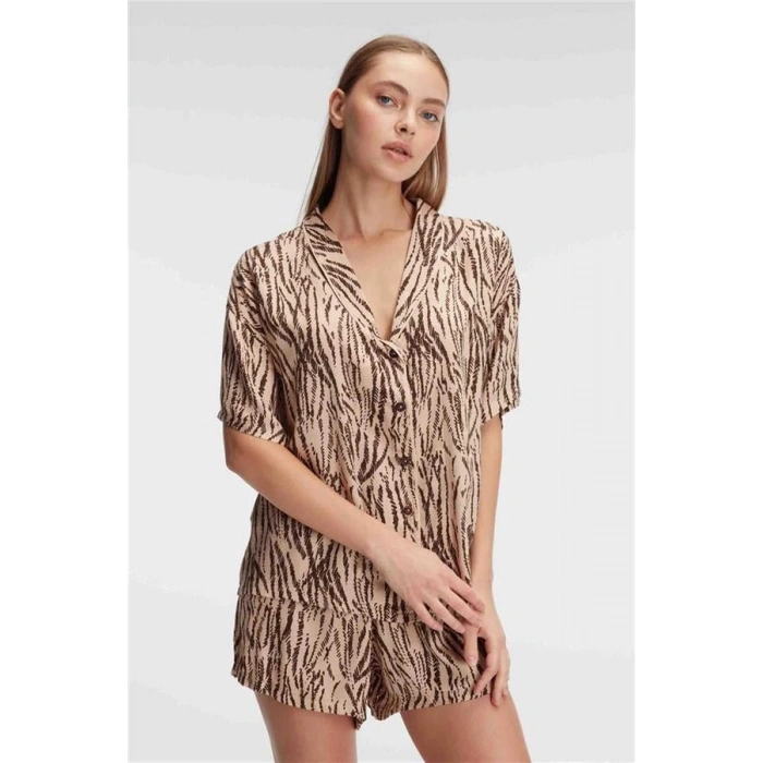 VipMarketim Anıl Kısa Kol V Yaka Kadın Viskon Leopar Desenli Yazlık Dokuma Normal Bel Kısa Pijama Takımı (Kod:9898)