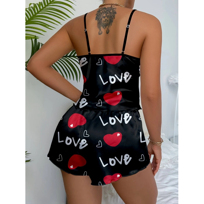 VipMarketim Aşk Temalı Kalp Desenli Siyah Saten Şortlu Gecelik Takım