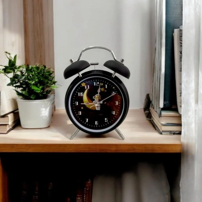 VipMarketim Astronot Tasarımlı Metal Siyah Masa Üstü Alarmlı Çalar Saat