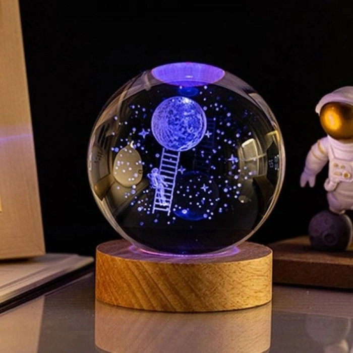 VipMarketim Aya Çıkan Astronot Tasarım Cam Küre