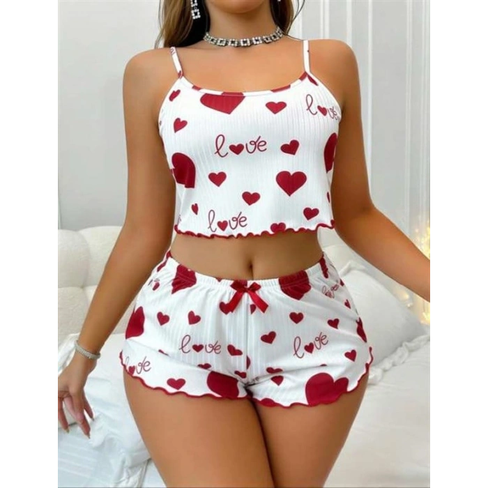 Vipmarketim Beyaz Üstüne Kırmızı Kalp Desenli Askılı Şortlu Pijama Takımı