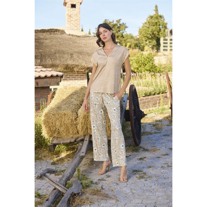 Vipmarketim Çiçek Deseni V Yaka Pijama Takımı