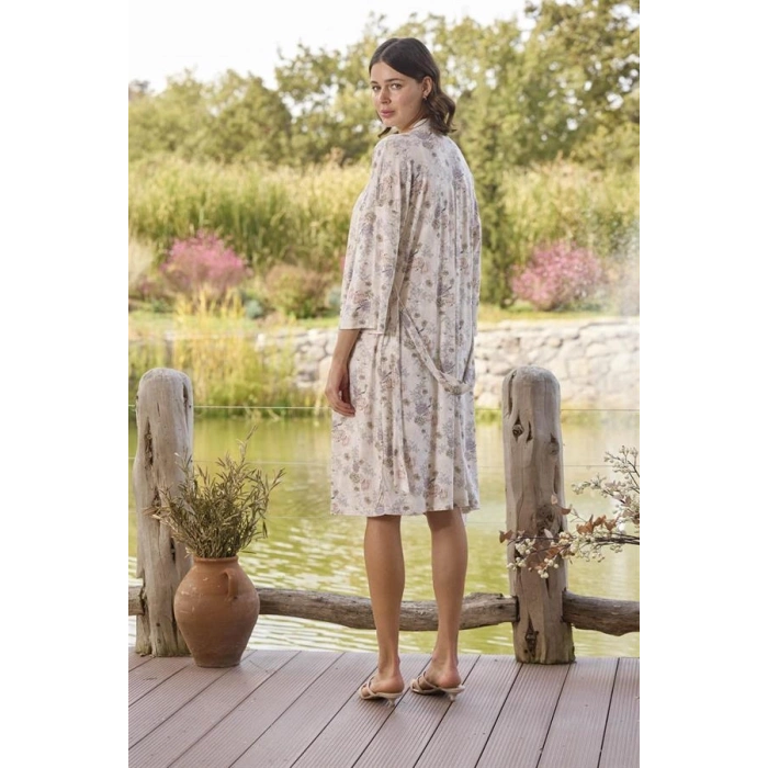 VipMarketim Çiçek Desenli Ve Dantelli Sabahlık Takımı