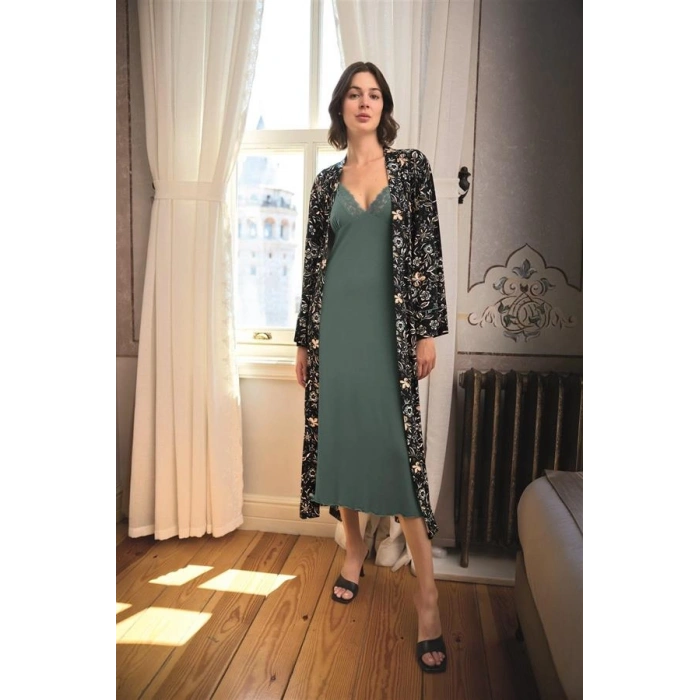 Vipmarketim Çiçek Ve Yaprak Desenli Dantelli Ve Dekolteli Sabahlık Takımı