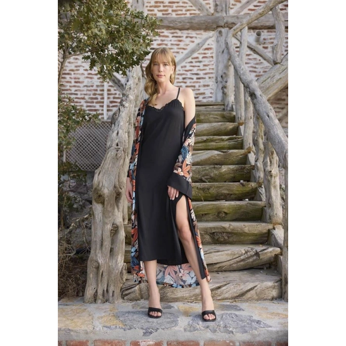 VipMarketim Çiçek Ve Yaprak Desenli Dantelli Ve Dekolteli Sabahlık Takımı