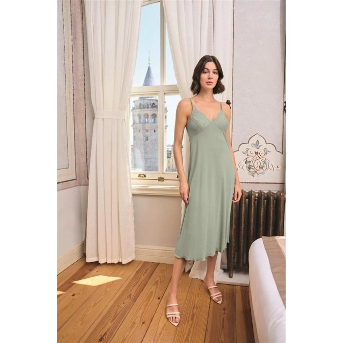 Vipmarketim Çiçek Ve Yaprak Desenli Dantelli Ve Dekolteli Sabahlık Takımı