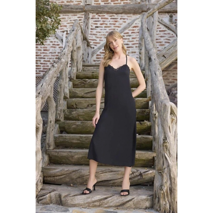 Vipmarketim Çiçek Ve Yaprak Desenli Dantelli Ve Dekolteli Sabahlık Takımı