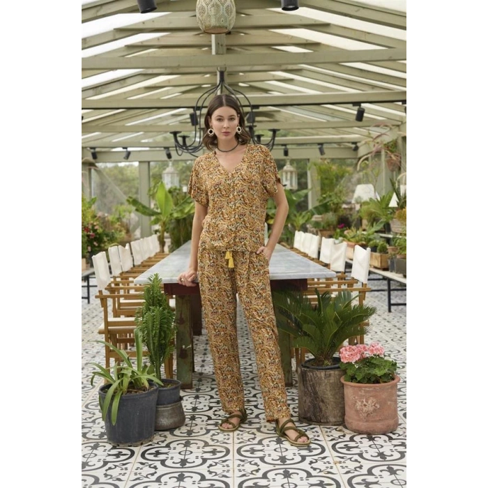 Vipmarketim Çiçek Ve Yaprak Desenli Önü Düğmeli Alt Üst Takım