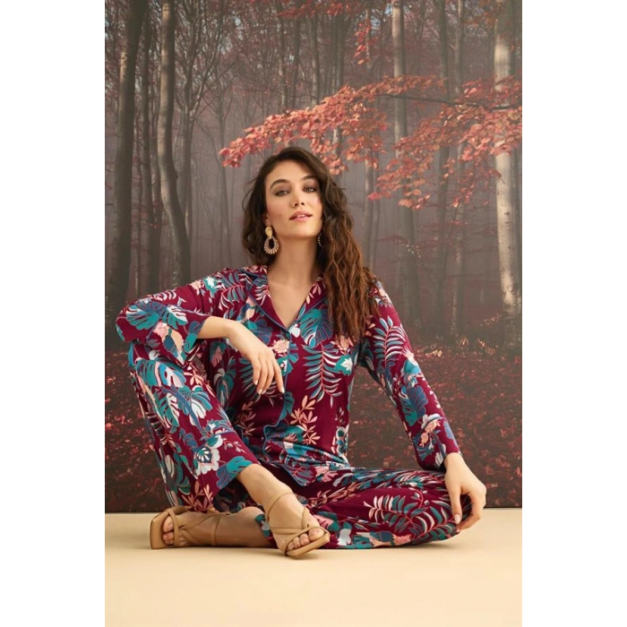 Vipmarketim Çiçek Ve Yaprak Desenli Önü Düğmeli Pijama Takımı