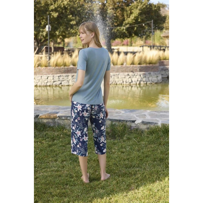 Vipmarketim Çiçek Ve Yaprak Desenli Ve Baskılı Kapri Takımı