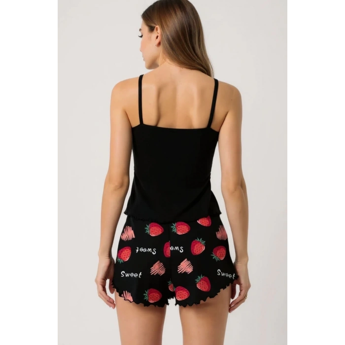 VipMarketim Çilek Baskılı Siyah Askılı Şortlu Pijama Takımı