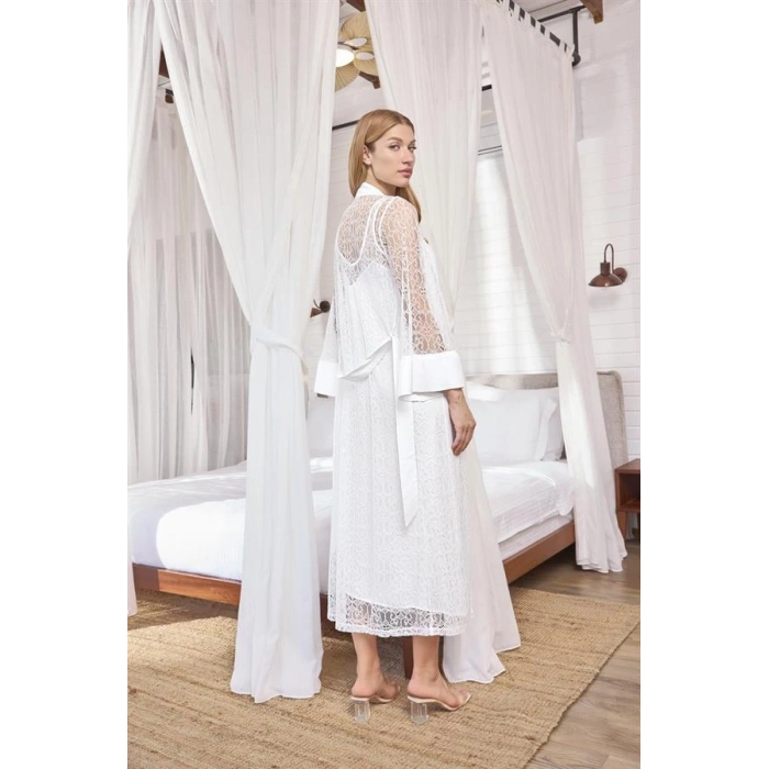 VipMarketim Dantelli Ve Dekolteli Saten Sabahlık Takımı