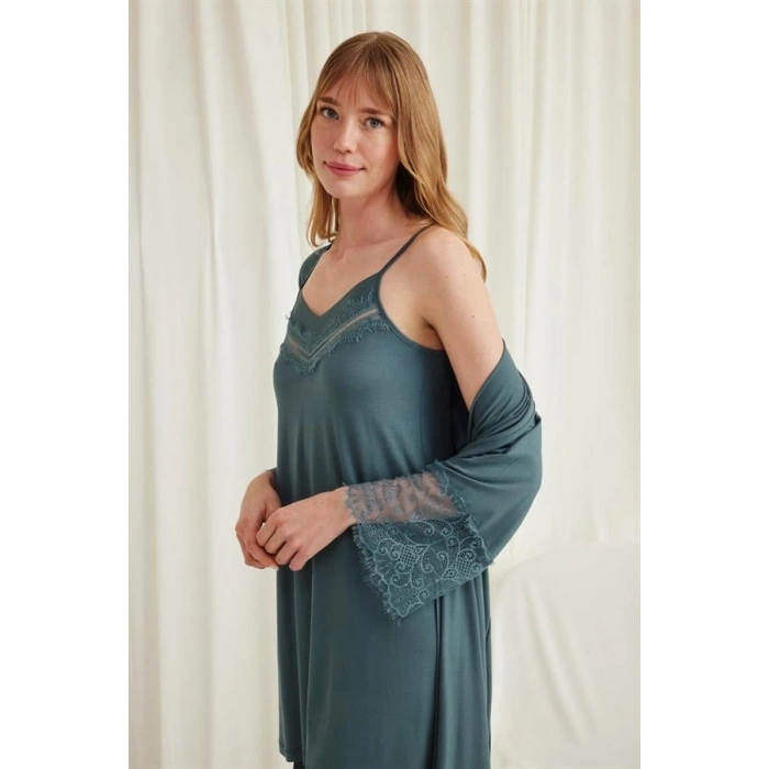 Vipmarketim Dekolteli Yakası Ve Kolu Dantelli Sabahlık Takımı