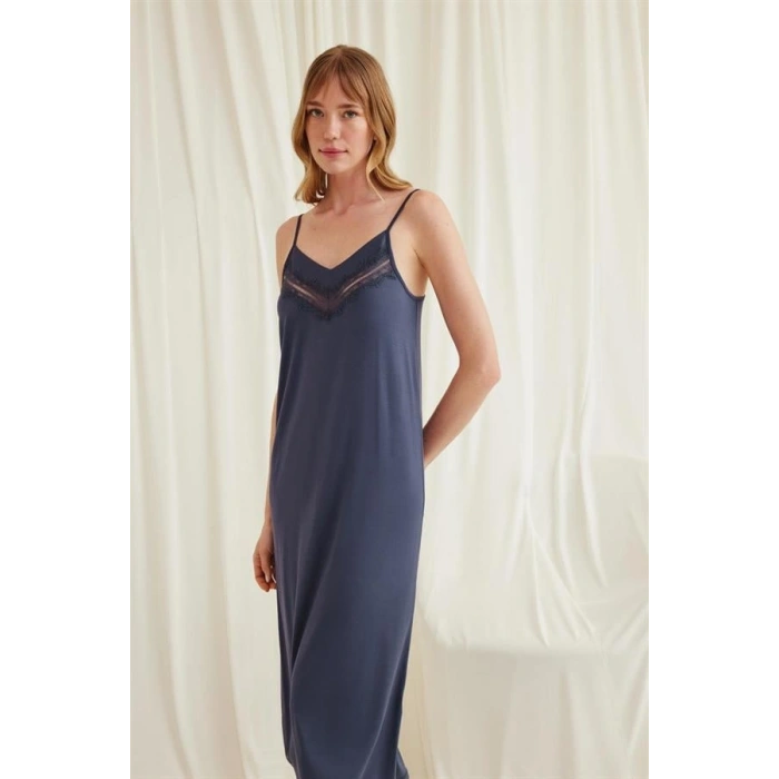 Vipmarketim Dekolteli Yakası Ve Kolu Dantelli Sabahlık Takımı