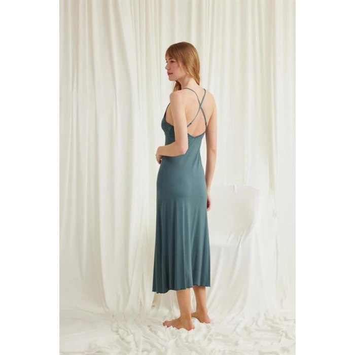 Vipmarketim Göğüs Ve Sırt Dekolteli Dantelli Yırtmaçlı Gecelik